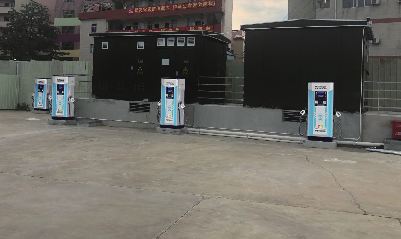 電力公司停車(chē)場(chǎng)充電站