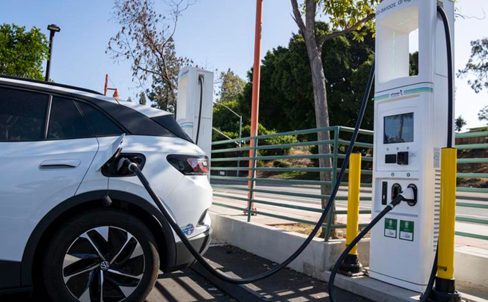 國(guó)內(nèi)汽車(chē)充電樁生產(chǎn)廠家的顛覆性創(chuàng)新