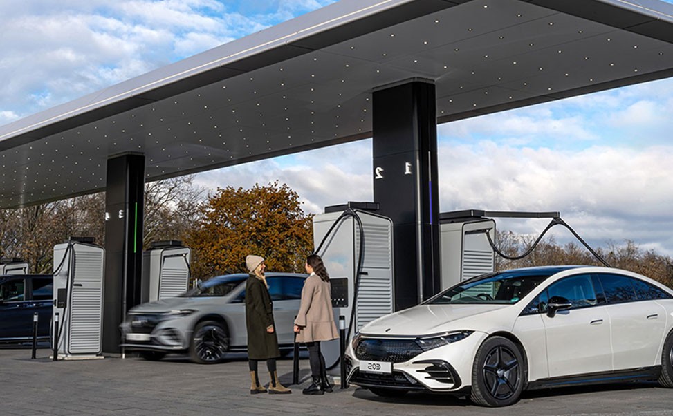 新能源汽車(chē)充電樁：環(huán)保出行新選擇